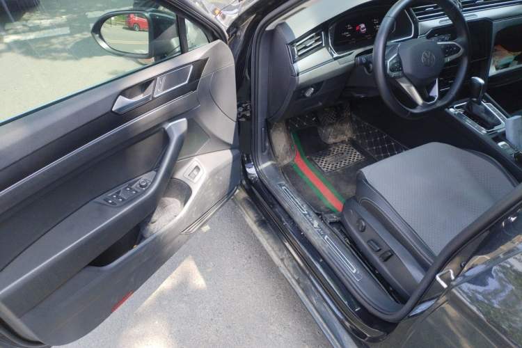 Used Volkswagen Magotan 2020 330TSI DSG Luxury Edition Driver Seat