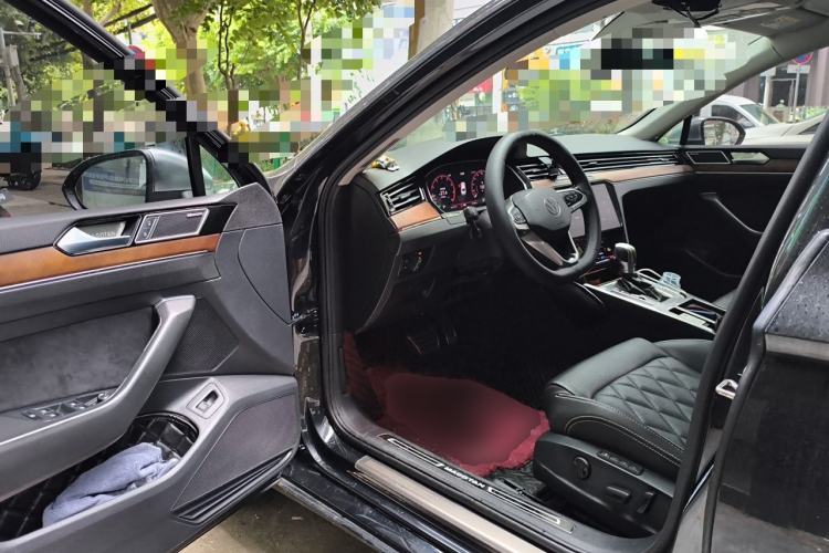 Used Volkswagen Magotan 2020 330TSI DSG Luxury Edition Driver Seat