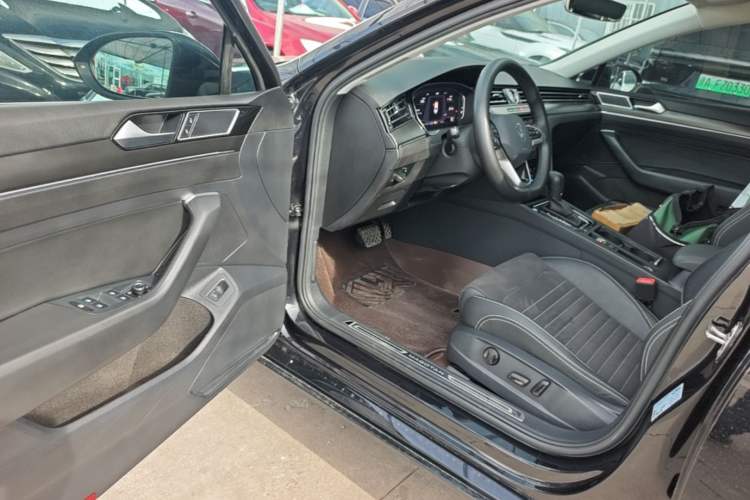Used Volkswagen Magotan 2020 380TSI DSG Luxury Version Driver Seat