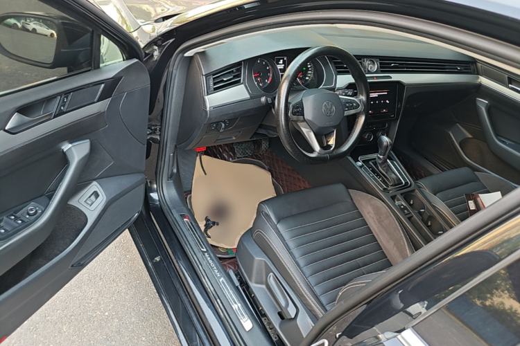 Used Volkswagen Magotan 2020 280TSI DSG Comfort Edition Driver Seat