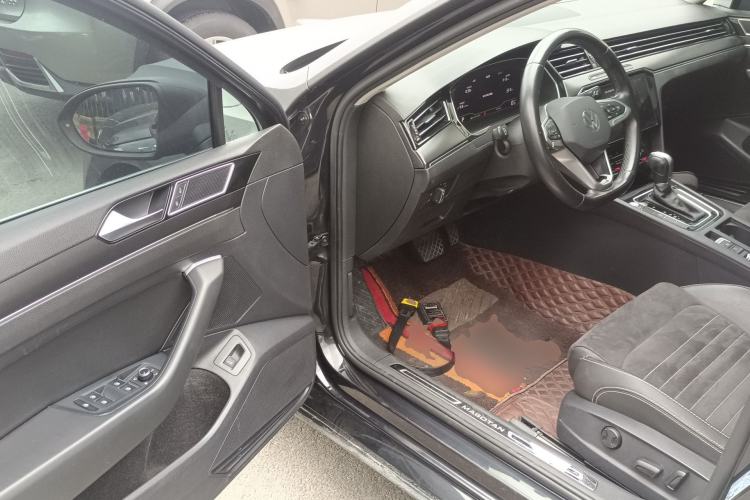 Used Volkswagen Magotan 2020 330TSI DSG Luxury Edition Driver Seat