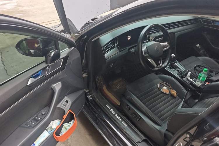 Used Volkswagen Magotan 2020 380TSI DSG Luxury Version Driver Seat