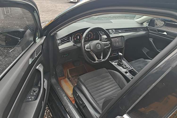 Used Volkswagen Magotan 2020 380TSI DSG Luxury Version Driver Seat