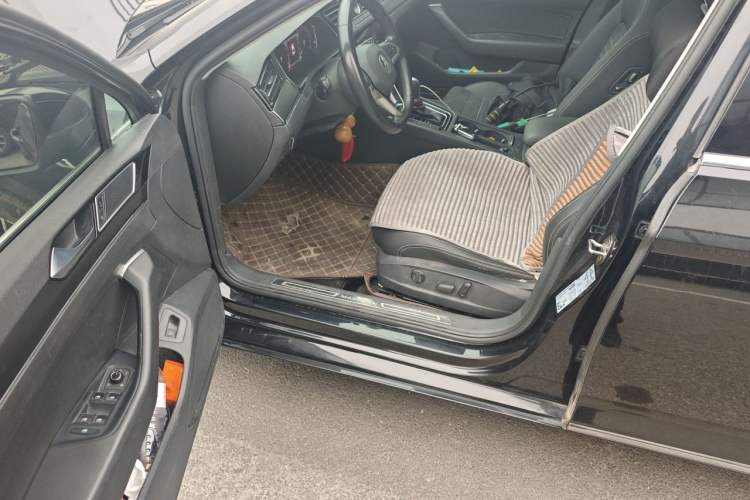 Used Volkswagen Magotan 2020 330TSI DSG Luxury Edition Driver Seat