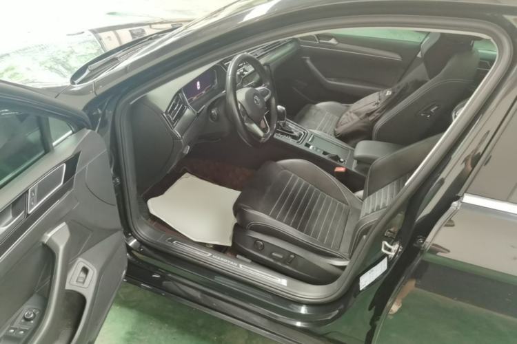 Used Volkswagen Magotan 2020 330TSI DSG Luxury Edition Driver Seat