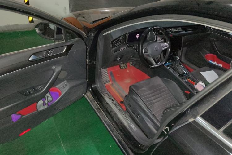Used Volkswagen Magotan 2020 330TSI DSG Luxury Edition Driver Seat