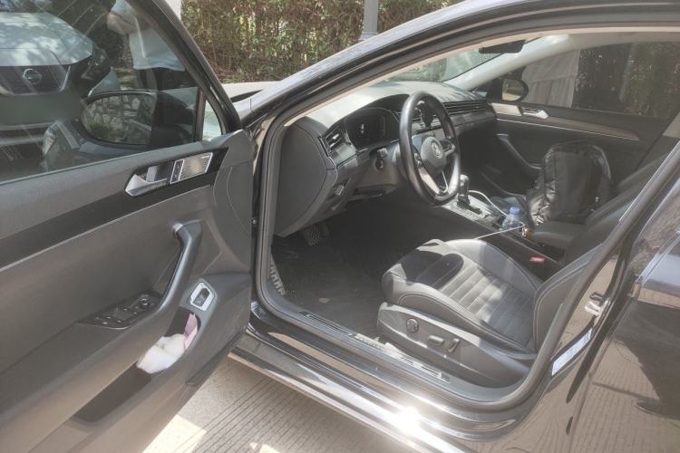 Used Volkswagen Magotan 2020 330TSI DSG Luxury Edition Driver Seat