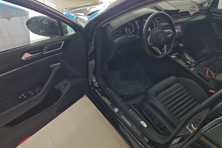 Used Volkswagen Magotan 2020 330TSI DSG Leading Model Driver Seat