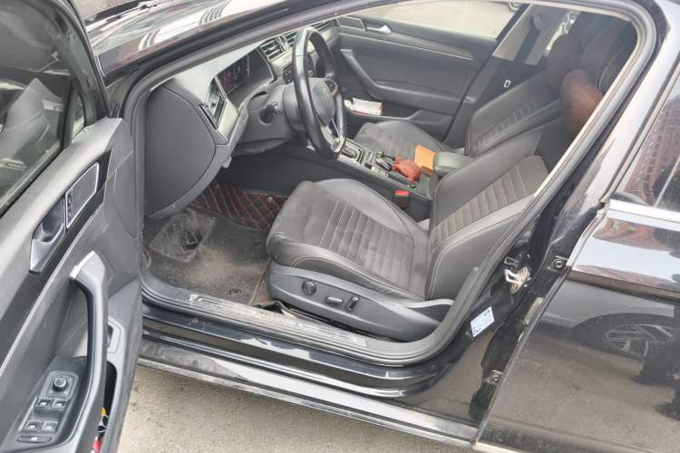 Used Volkswagen Magotan 2020 330TSI DSG Luxury Edition Driver Seat