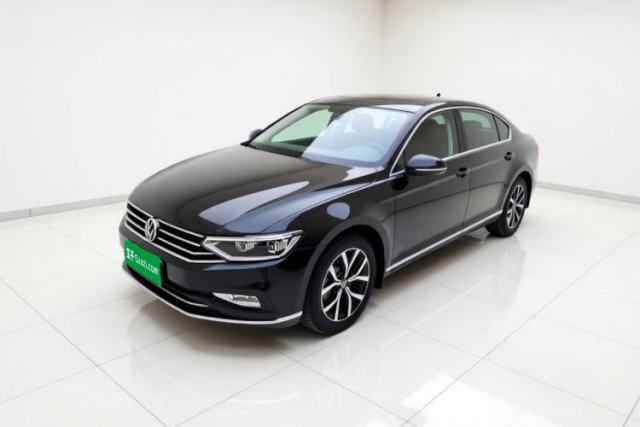 Ojetý Volkswagen Magotan 2020 280TSI DSG Comfort Edition