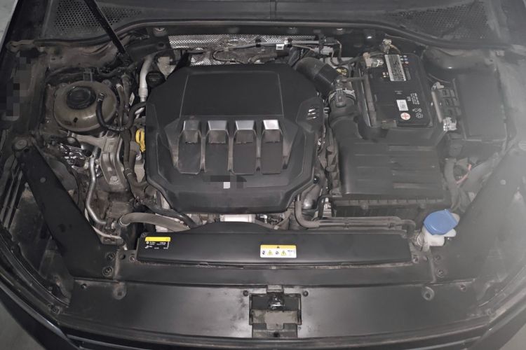 Used Volkswagen Magotan 2020 330TSI DSG Luxury Edition Engine Bay