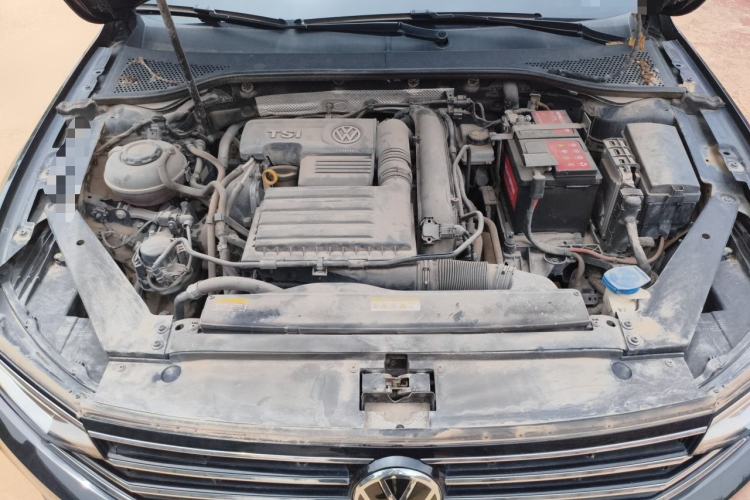 Used Volkswagen Magotan 2020 280TSI DSG Comfort Edition Engine Bay