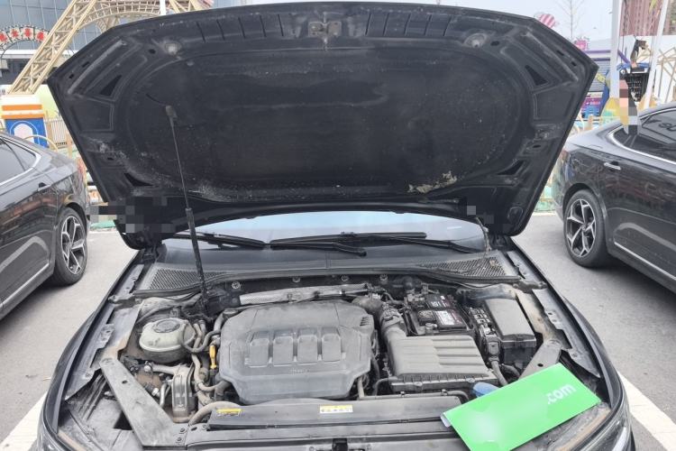 Used Volkswagen Magotan 2020 330TSI DSG Luxury Edition Engine Bay