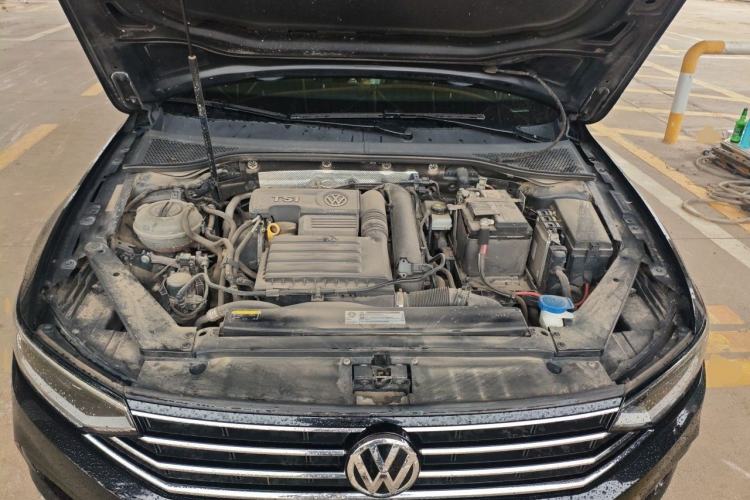 Used Volkswagen Magotan 2020 280TSI DSG Comfort Edition Engine Bay
