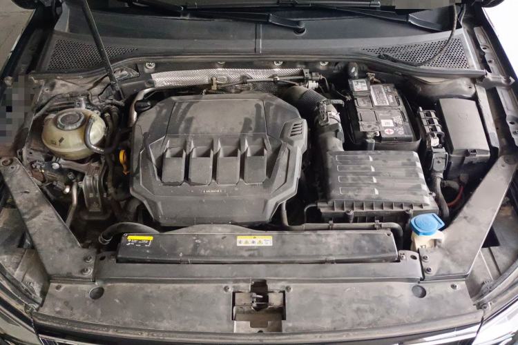 Used Volkswagen Magotan 2020 330TSI DSG Luxury Edition Engine Bay