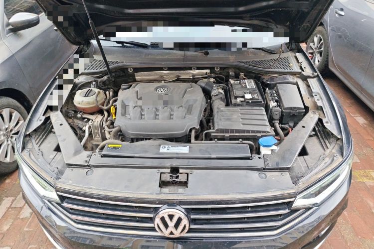 Used Volkswagen Magotan 2020 330TSI DSG Luxury Edition Engine Bay