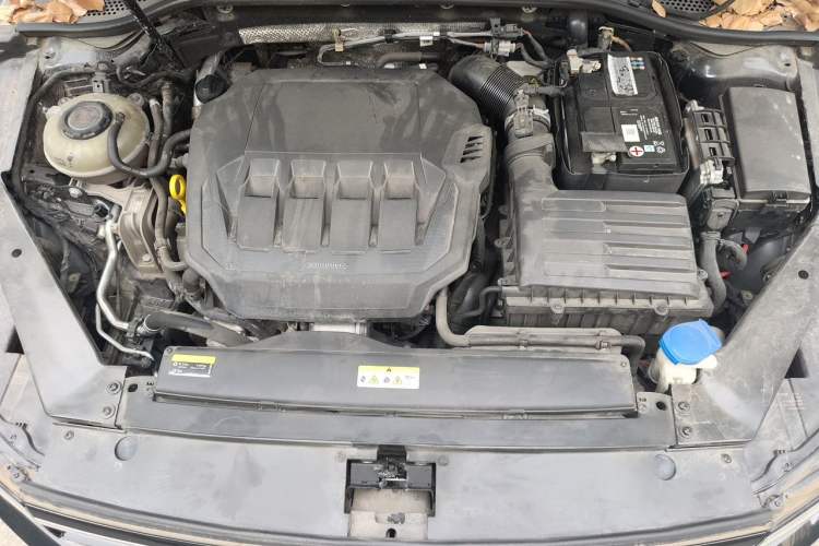 Used Volkswagen Magotan 2020 330TSI DSG Luxury Edition Engine Bay