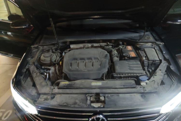 Used Volkswagen Magotan 2020 330TSI DSG Luxury Edition Engine Bay