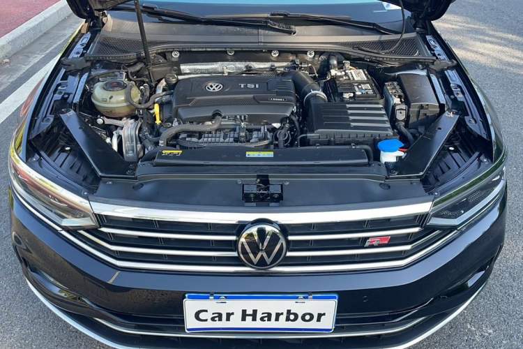 Used Volkswagen Magotan 2020 380TSI DSG Luxury Version Engine Bay