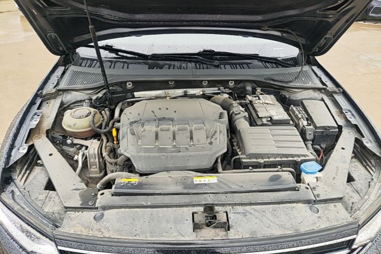 Used Volkswagen Magotan 2020 330TSI DSG Luxury Edition Engine Bay