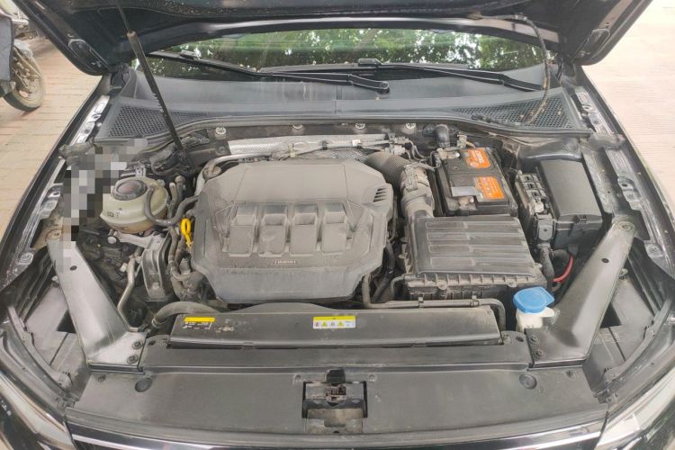 Used Volkswagen Magotan 2020 330TSI DSG Luxury Edition Engine Bay