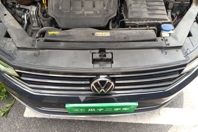 Used Volkswagen Magotan 2020 330TSI DSG Luxury Edition Engine Bay