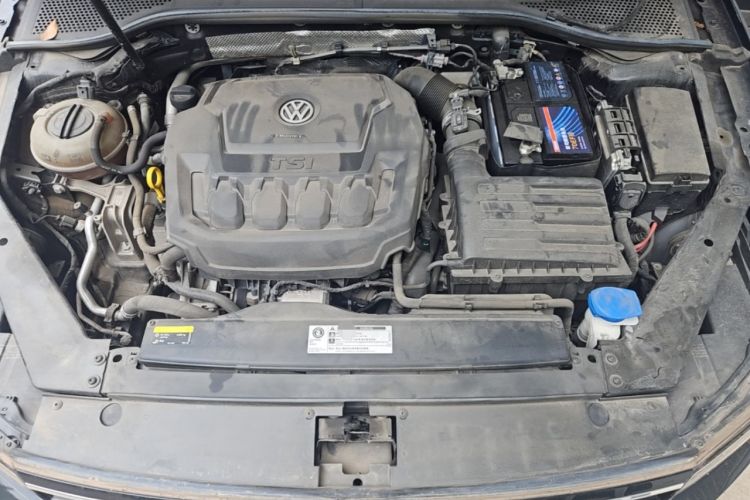 Used Volkswagen Magotan 2020 330TSI DSG Luxury Edition Engine Bay