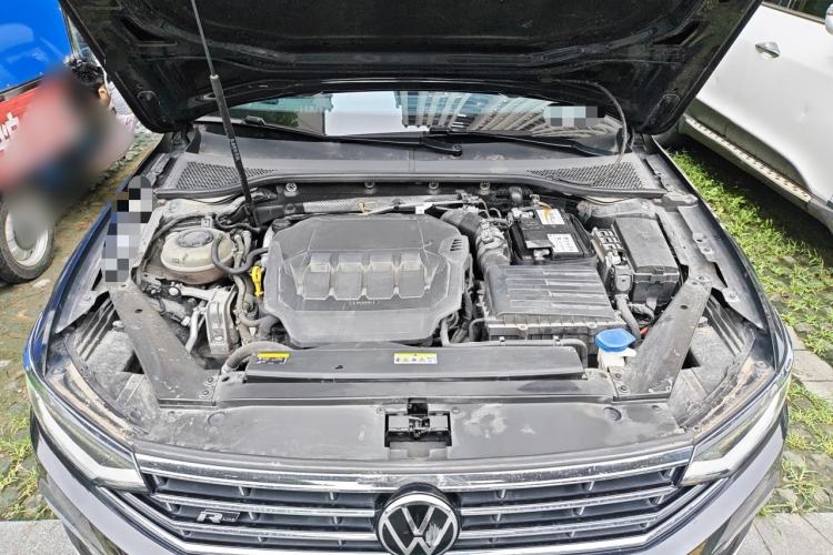 Used Volkswagen Magotan 2020 330TSI DSG Luxury Edition Engine Bay
