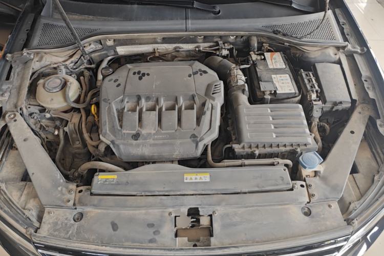 Used Volkswagen Magotan 2020 330TSI DSG Luxury Edition Engine Bay