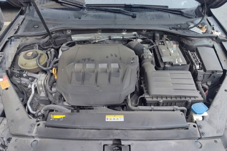 Used Volkswagen Magotan 2020 330TSI DSG Luxury Edition Engine Bay