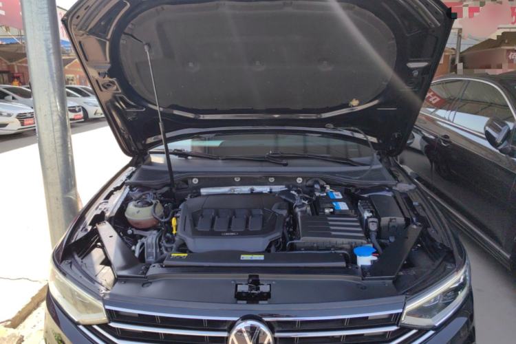Used Volkswagen Magotan 2020 330TSI DSG Luxury Edition Engine Bay