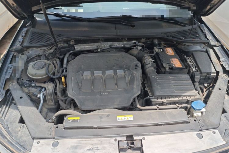 Used Volkswagen Magotan 2020 330TSI DSG Luxury Edition Engine Bay