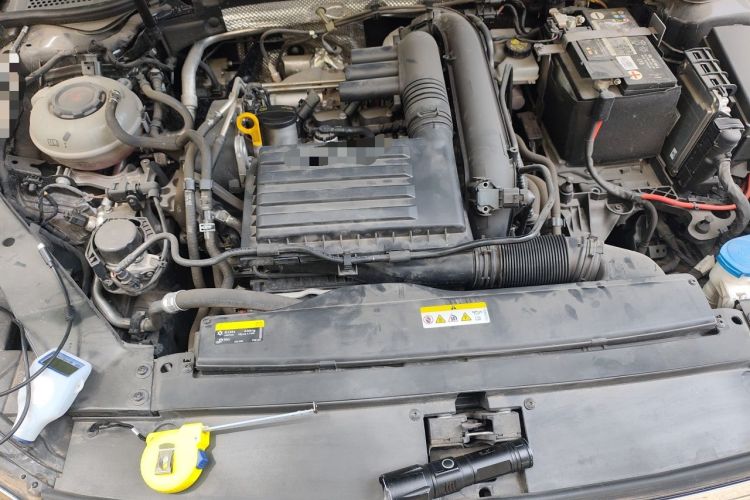 Used Volkswagen Magotan 2020 280TSI DSG Comfort Edition Engine Bay