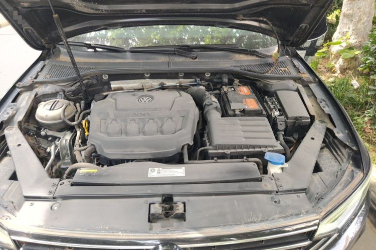Used Volkswagen Magotan 2020 330TSI DSG Luxury Edition Engine Bay
