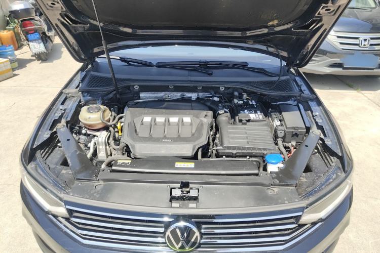 Used Volkswagen Magotan 2020 330TSI DSG Luxury Edition Engine Bay