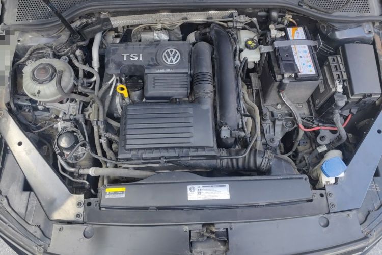 Used Volkswagen Magotan 2020 280TSI DSG Comfort Edition Engine Bay