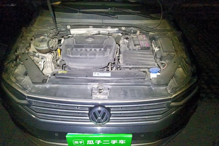 Used Volkswagen Magotan 2020 330TSI DSG Leading Model Engine Bay