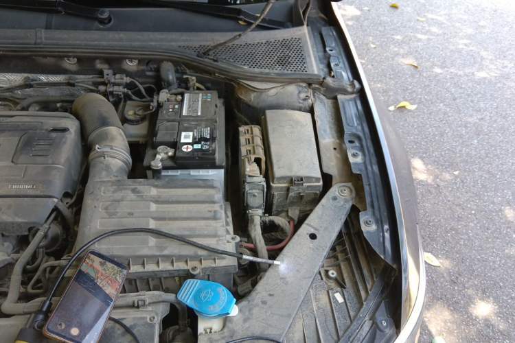 Used Volkswagen Magotan 2020 380TSI DSG Luxury Version Engine Bay Left