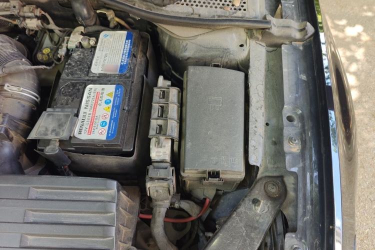 Used Volkswagen Magotan 2020 330TSI DSG Luxury Edition Engine Bay Left