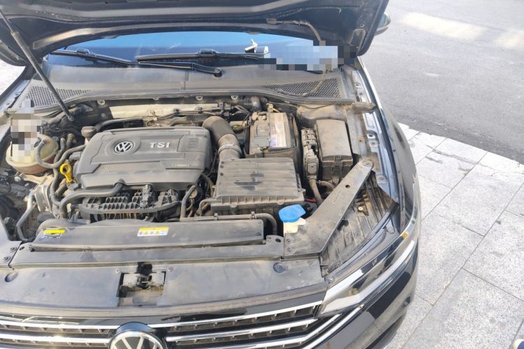 Used Volkswagen Magotan 2020 380TSI DSG Luxury Version Engine Bay Left