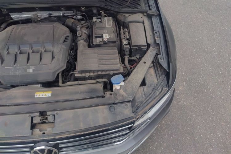 Used Volkswagen Magotan 2020 330TSI DSG Luxury Edition Engine Bay Left