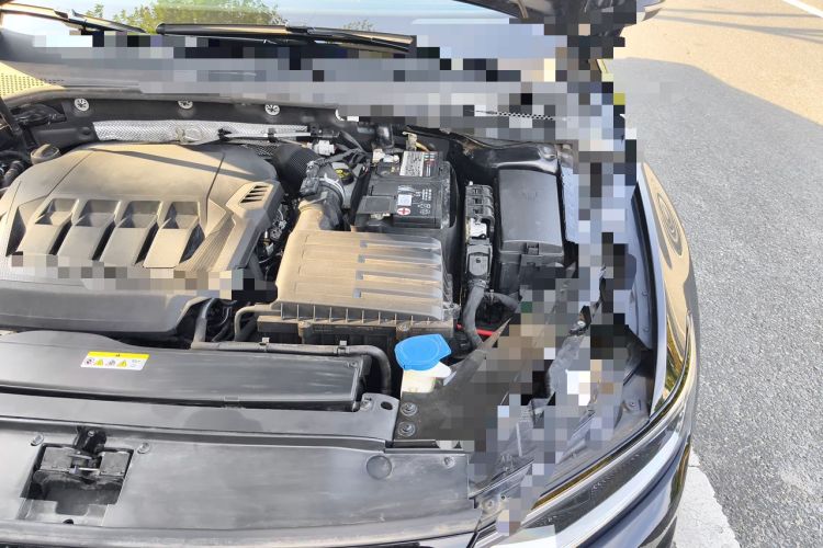 Used Volkswagen Magotan 2020 330TSI DSG Leading Model Engine Bay Left
