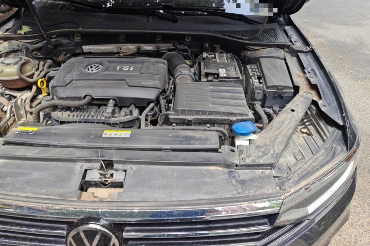 Used Volkswagen Magotan 2020 380TSI DSG Luxury Version Engine Bay Left