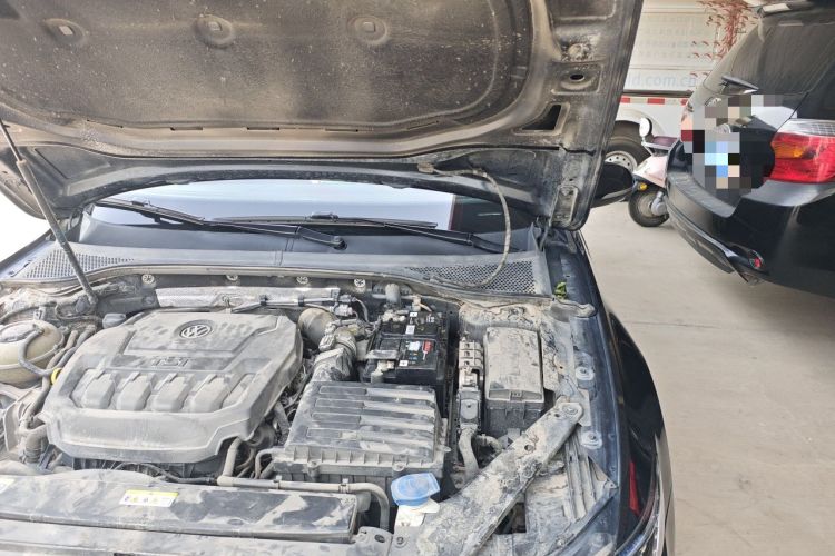 Used Volkswagen Magotan 2020 330TSI DSG Leading Model Engine Bay Left