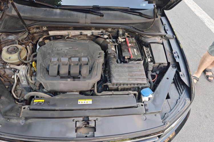 Used Volkswagen Magotan 2020 330TSI DSG Leading Model Engine Bay Left