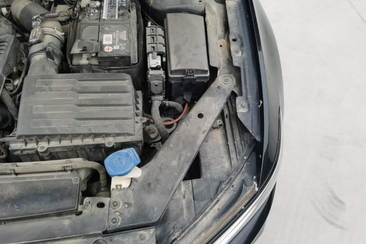Used Volkswagen Magotan 2020 330TSI DSG Leading Model Engine Bay Left