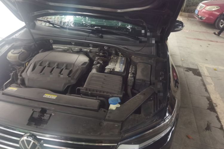 Used Volkswagen Magotan 2020 330TSI DSG Luxury Edition Engine Bay Left