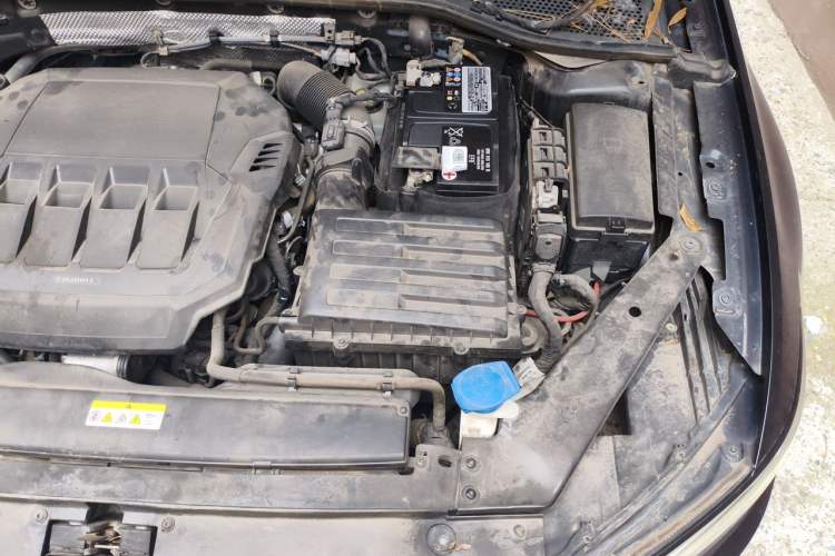 Used Volkswagen Magotan 2020 330TSI DSG Leading Model Engine Bay Left