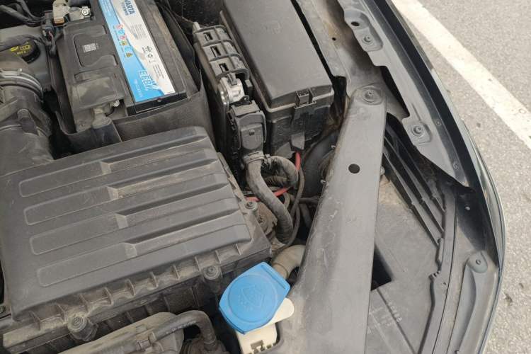 Used Volkswagen Magotan 2020 330TSI DSG Leading Model Engine Bay Left