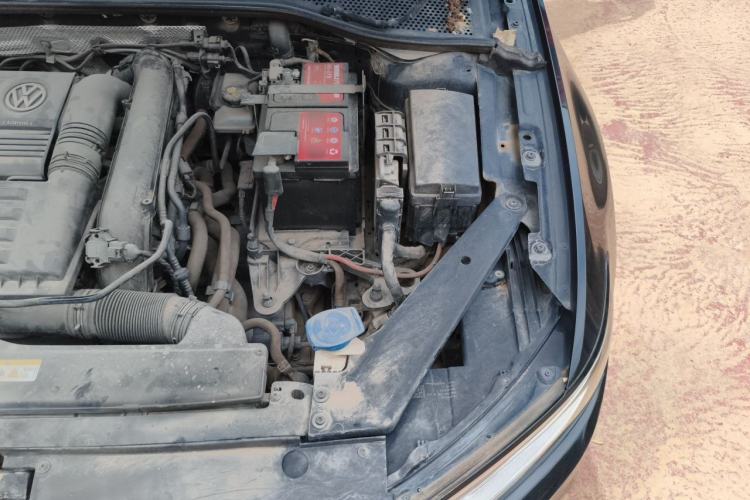 Used Volkswagen Magotan 2020 280TSI DSG Comfort Edition Engine Bay Left